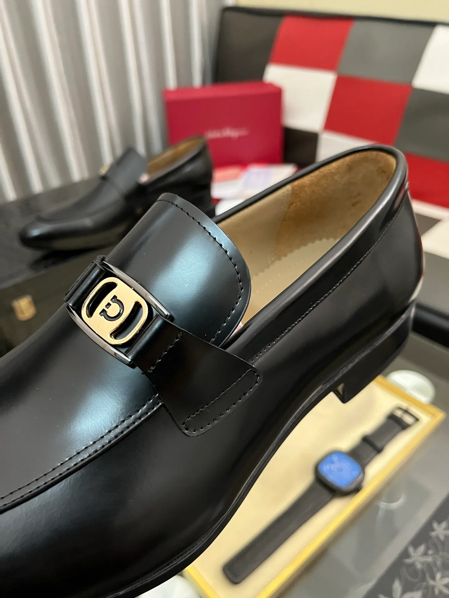 Men's shoes 💰: 600⌚️⌚️【Salvatore Ferragamo】Ferragamo business leather shoes, 1:1 top purchasing quality, imported selected original calfskin for the uppers, imported original water-dyed cowhide for the inner feet, imported original 1:1 customized Italian handmade lightweight foam outsole, code number: 38-44 (45 custom-made)